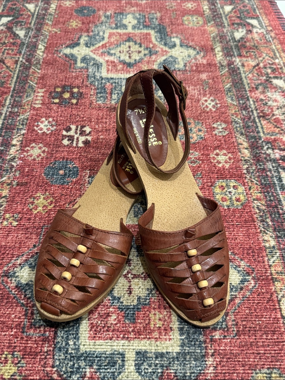 Vintage Diesse Brown Women’s Leather sandals - size 7.5- made in Brazil